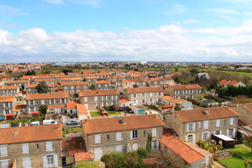 Fototapeta na wymiar Cité ouvrière à La rochelle