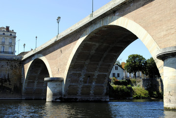 Fototapeta na wymiar Bergerac stary most