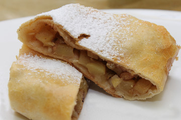 home strudel with apples