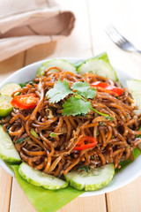 Fried noodles