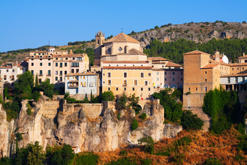 Fototapeta na wymiar picturesque view of Cuenca