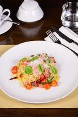 spaghetti angel hair table set