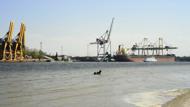 Hafenrundfahrt im Hafen von Swinem&uuml;nde, Polen