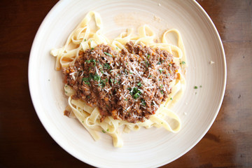 Spaghetti fettucine bolognese