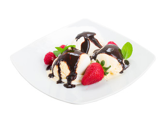 plate of vanilla icecream close up