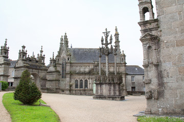 Enclos paroissial et ossuaire de Saint Thégonnec en Bretagne