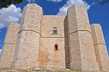Fototapeta na wymiar Castel del Monte, Apulia, Włochy
