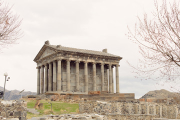 Obraz premium Temple with Columns