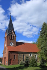 Fototapeta na wymiar Dorfkirche in Buckow bei Dahme/Mark