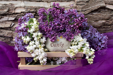 Danke sagen mit Flieder