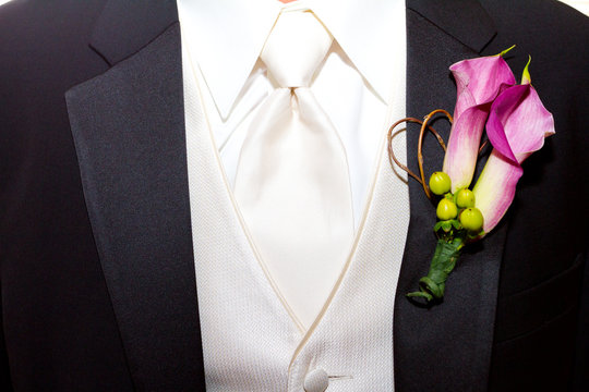 Groom Suit and Boutineer