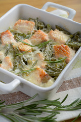 Salmon gratin