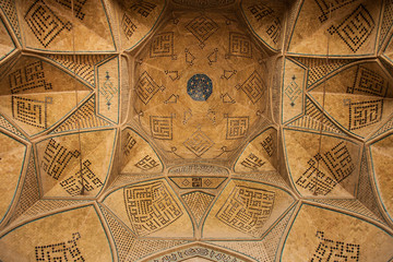 ceiling design of the Jemah mosque