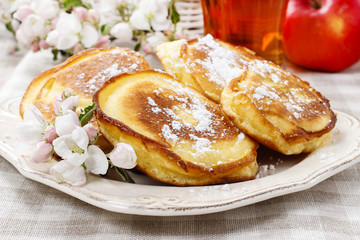 Apple fritters