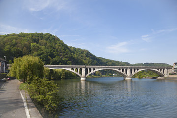 Fototapeta premium Rail road bridge in city Huy