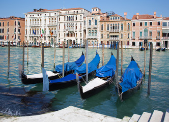 Fototapeta na wymiar Venice - Canal grande and gondolas for church Santa Maria della