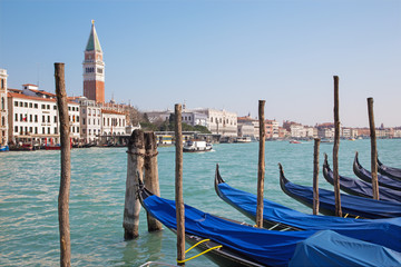 Fototapeta na wymiar Venice - Canal grande and gondolas