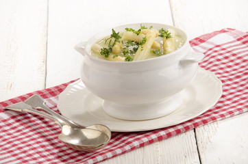 asparagus cream soup with asparagus tips