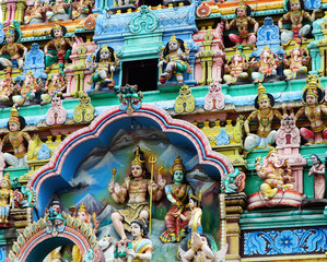 Sri Mariamman Temple in Chinatown, Singapore