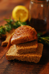 Rye bread on cutting board