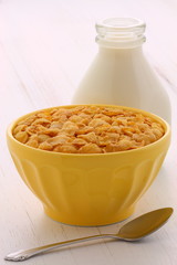Healthy corn flakes breakfast