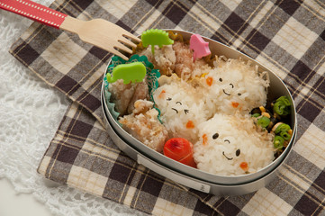 男の子モチーフの弁当
