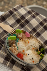 男の子モチーフの弁当