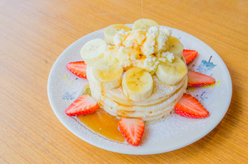 Pancake strawberry banana