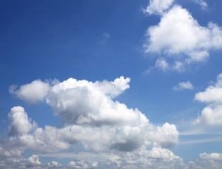 Blue sky with cloud closeup