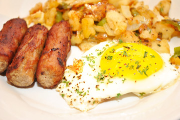 Eggs, Sausage and Hashbrowns for a Delicious Breakfast