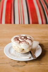 banoffee on wood table
