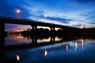 Fototapeta na wymiar bridge against sunset