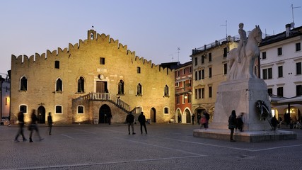 Portogruaro di sera