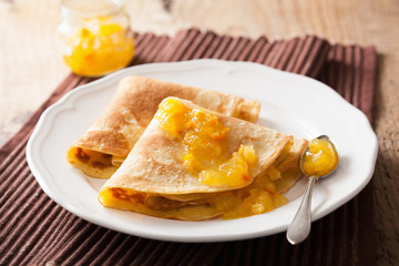 pancakes with orange marmalade