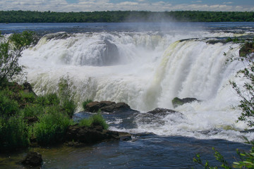 Wodospad Iguazu - obrazy, fototapety, plakaty