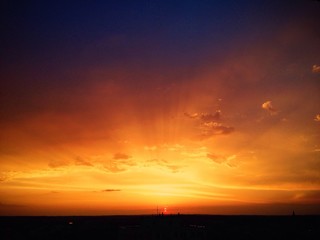 Fototapeta premium Łuna zachodzącego słońca