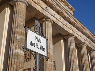 Brandenburger Tor Berlin © Claudio Divizia