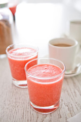 Strawberry smoothies