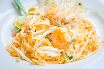 Pad thai