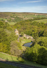 Fototapeta na wymiar Green valley in Yorkshire