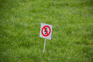 Rasen Gras Hinweisschild