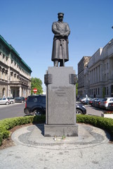 pomnik józefa piłsudskiego w warszawie - obrazy, fototapety, plakaty