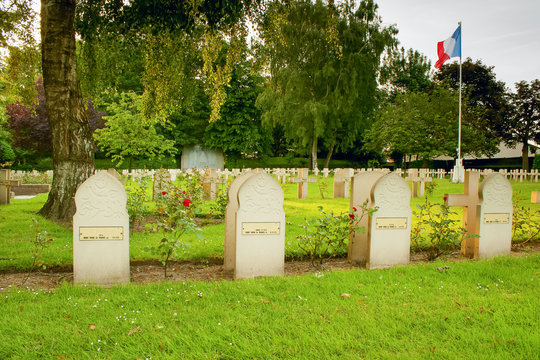 tombstone Muslim soldiers killed in World War I