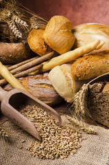 assortimento di pane rustico