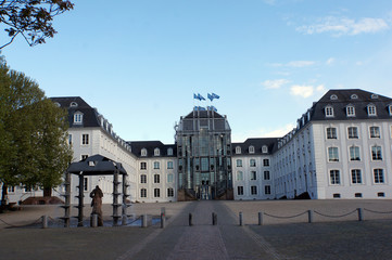 Fototapeta na wymiar Schloss Saarbrücken