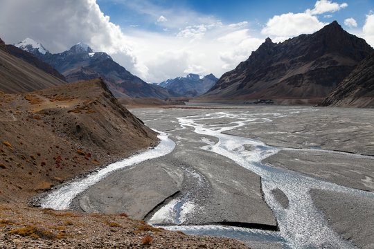 view from Indian himalayas - way to Parang La and Takling la