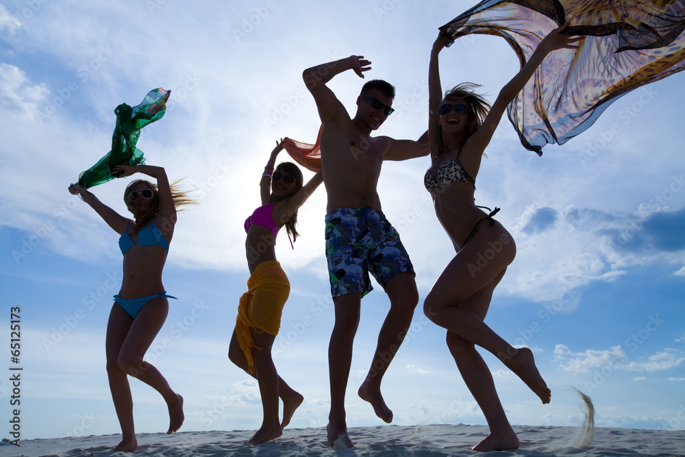 Wall mural beach teens  party