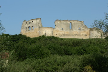 Fototapeta na wymiar Rempart de coucy-le-château,Aisne