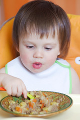 18 months baby eating ragout