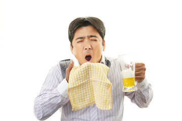 ビールを飲みすぎたサラリーマン